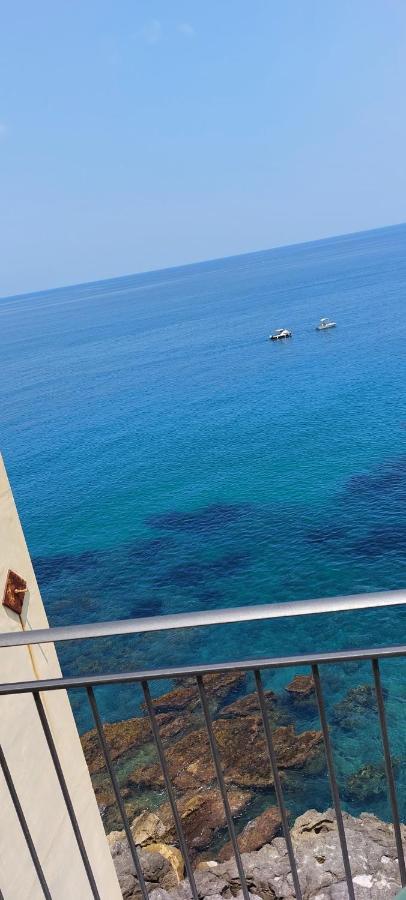 Franco'S Suite Cefalu Exterior photo
