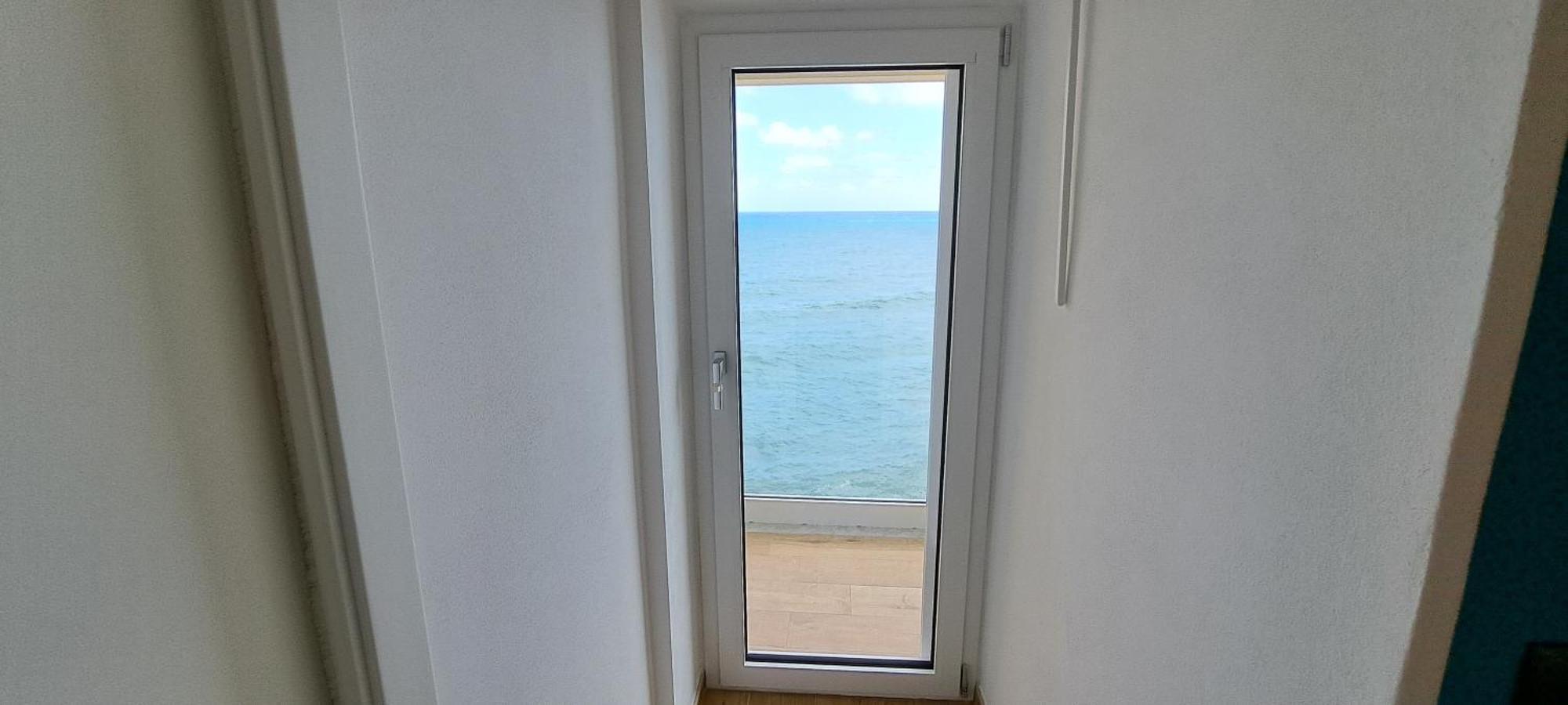 Franco'S Suite Cefalu Exterior photo