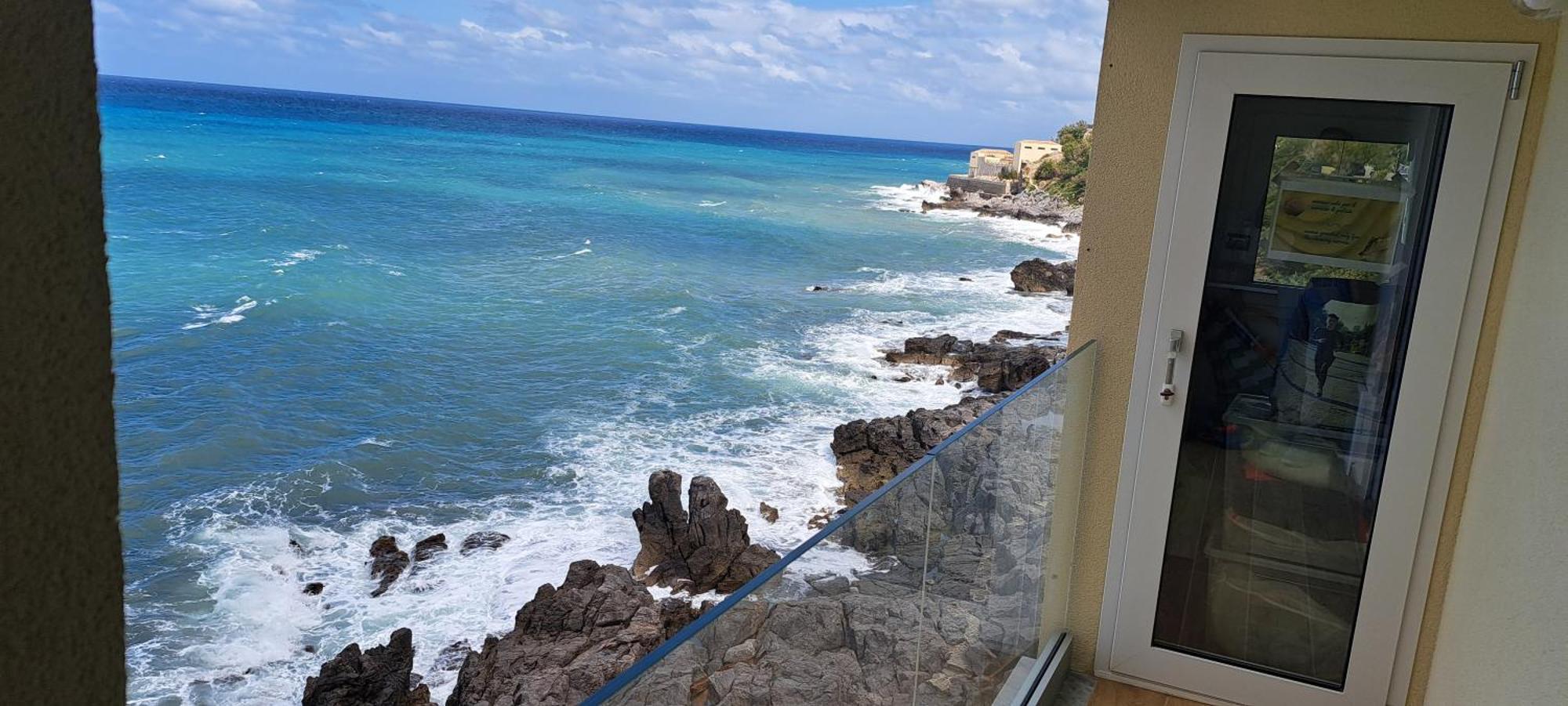 Franco'S Suite Cefalu Exterior photo